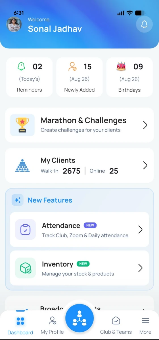The 10xPro coach dashboard on a phone: reminders, challenges, clients and client counts